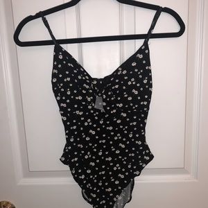 Floral detailed tank top bodysuit